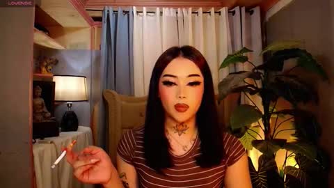 Snapshot of yourasiancockisontop chatting on November 2025 07:46:02 AM kim online show from November 2025 07:46:02 AM