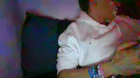 yourbitch1762 online show from October 2025 05:05:01 AM