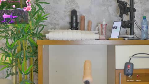 Snapshot of yourburnwish chatting on October 2025 07:14:02 PM Anna online show from October 2025 07:14:02 PM