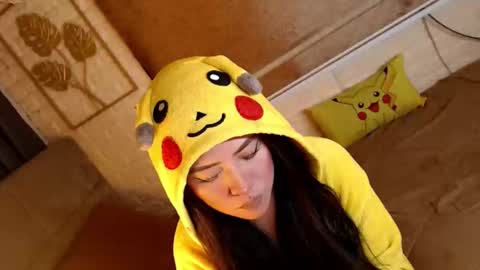 JEN  online show from March 2026 05:52:02 PM