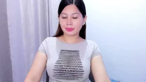 Snapshot of yourdirtyangels chatting on December 2024 12:28:01 AM 3hi im Angel glad to see you 3 online show from December 2024 12:28:01 AM