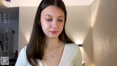 Emilia online show from April 2026 02:10:01 PM