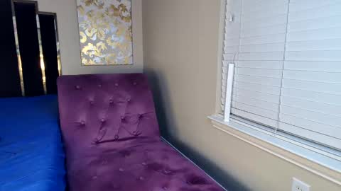 Horny Hotwife Wants To Play online show from September 2025 07:42:01 AM