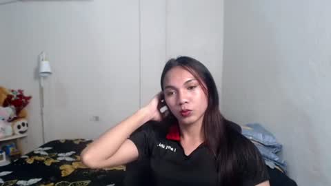 Snapshot of yourfav_jasmin chatting on July 2026 06:03:02 PM NEW HUGECOCK online show from July 2026 06:03:02 PM