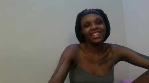 Snapshot of yourfavnigtnurse chatting on October 2025 11:15:01 PM Flower online show from October 2025 11:15:01 PM