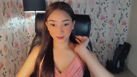 Snapshot of yourfavoratemaureen chatting on February 2025 07:31:02 PM maureen love you online show from February 2025 07:31:02 PM