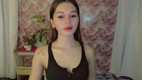 Snapshot of yourfavoratesunshine chatting on April 2026 03:48:02 AM Sunshine online show from April 2026 03:48:02 AM