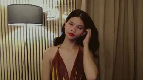 Snapshot of yourfavoratevivian chatting on November 2025 08:51:01 PM Vivian online show from November 2025 08:51:01 PM