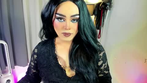  not into STINGY and CHEAP people online show from November 2025 11:37:01 PM