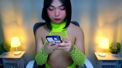Goddess Yoshi online show from October 2025 10:08:01 AM