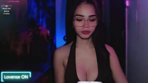 Snapshot of yourgoddesstamara_ chatting on May 2026 11:10:02 PM yourgoddesstamara_ online show from May 2026 11:10:02 PM