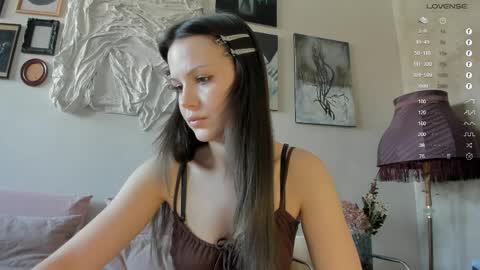 Aida online show from April 2026 08:01:01 AM