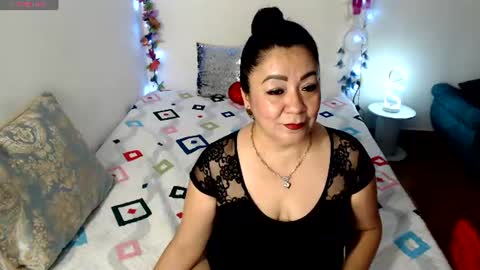 Juliette Smith online show from June 2026 08:32:02 PM