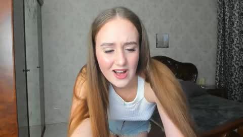 Snapshot of yourhotmariam chatting on November 2025 07:10:01 PM Mariam online show from November 2025 07:10:01 PM