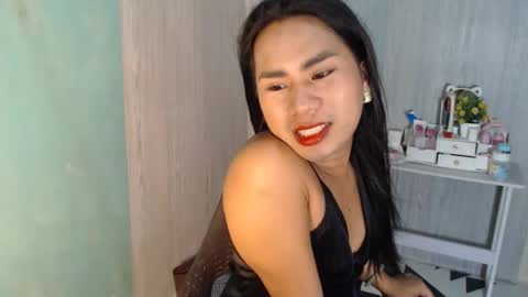 Mauie  online show from May 2026 10:48:01 PM