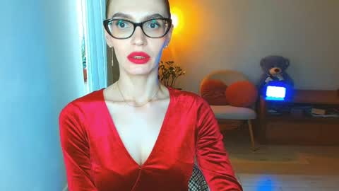 Snapshot of yourladysunshine chatting on April 2026 01:41:02 PM Ksyusha online show from April 2026 01:41:02 PM