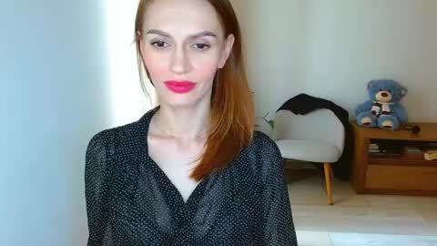 Snapshot of yourladysunshine chatting on May 2026 07:24:02 AM Ksyusha online show from May 2026 07:24:02 AM