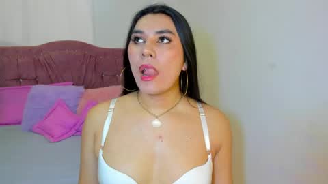 EMELY online show from May 2026 08:03:01 PM