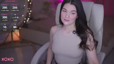 L O L A online show from April 2026 06:44:02 AM