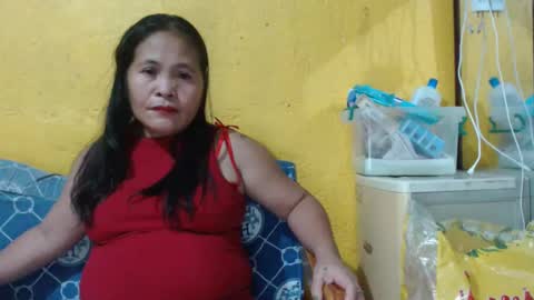 Snapshot of yourlove_regine chatting on January 2025 04:28:02 PM Regine online show from January 2025 04:28:02 PM