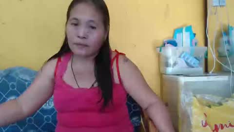 Snapshot of yourlove_regine chatting on January 2025 05:05:01 AM Regine online show from January 2025 05:05:01 AM