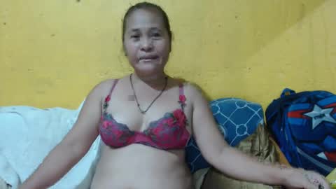 Snapshot of yourlove_regine chatting on January 2025 11:12:02 AM Regine online show from January 2025 11:12:02 AM