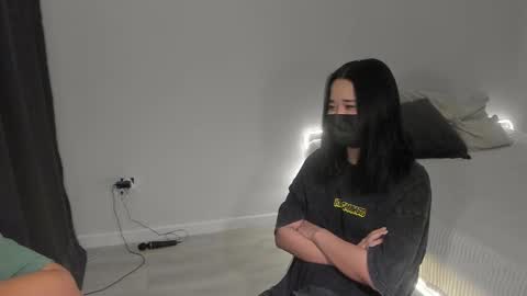 Snapshot of yourlovelyjenny chatting on December 2025 03:16:02 PM AJ online show from December 2025 03:16:02 PM