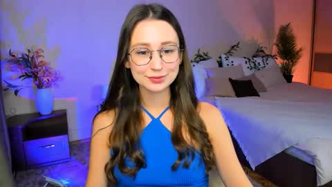 Snapshot of yourlovelystoryy chatting on September 2025 03:22:02 PM Vetta online show from September 2025 03:22:02 PM