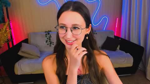 Snapshot of yourlovelystoryy chatting on October 2025 04:30:02 PM Vetta online show from October 2025 04:30:02 PM