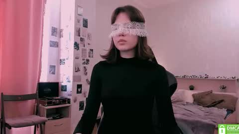 Snapshot of yourlovelystreamer chatting on September 2025 12:49:01 PM Nikol online show from September 2025 12:49:01 PM