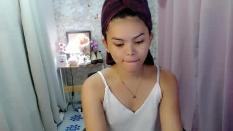 Snapshot of yourlovelytranspinay chatting on February 2026 01:35:02 AM your lovely Dina online show from February 2026 01:35:02 AM