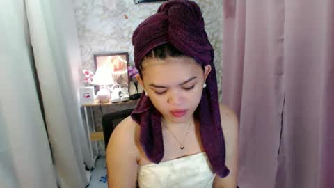 Snapshot of yourlovelytranspinay chatting on February 2026 02:21:01 AM your lovely Dina online show from February 2026 02:21:01 AM