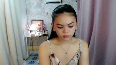 Snapshot of yourlovelytranspinay chatting on March 2026 02:18:01 AM your lovely Dina online show from March 2026 02:18:01 AM