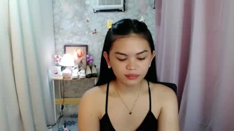 Snapshot of yourlovelytranspinay chatting on March 2026 02:17:02 AM your lovely Dina online show from March 2026 02:17:02 AM