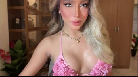 Pearl online show from January 2026 03:12:02 AM