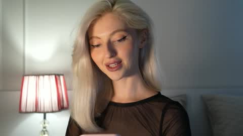 Snapshot of yournaughtymiss chatting on September 2025 10:54:01 PM Eva online show from September 2025 10:54:01 PM