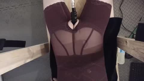 yournextdoor_neighbor online show from October 2025 10:06:01 AM