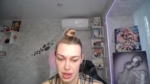 Nicky online show from July 2026 02:21:01 AM