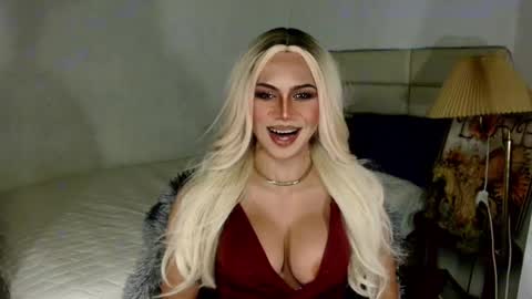 Snapshot of yournightmare_chloe chatting on December 2025 02:03:01 PM Chloe online show from December 2025 02:03:01 PM