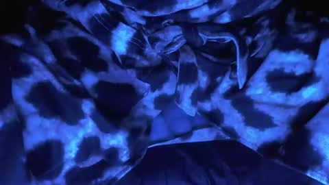 Snapshot of youroneshot chatting on February 2025 07:06:02 PM youroneshot online show from February 2025 07:06:02 PM