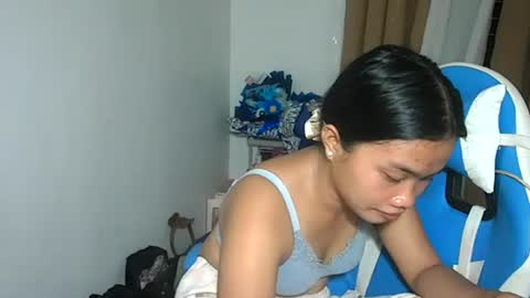 Snapshot of yourpinay_belle chatting on February 2026 06:50:01 PM Belle online show from February 2026 06:50:01 PM