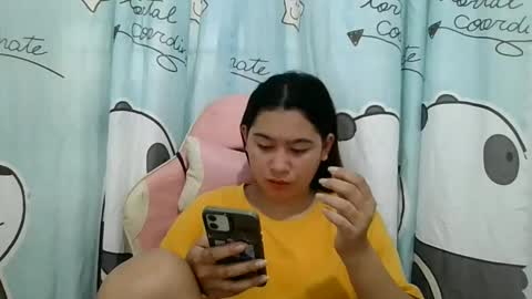 Snapshot of yourprettykelly chatting on January 2025 06:00:01 AM Kelly online show from January 2025 06:00:01 AM