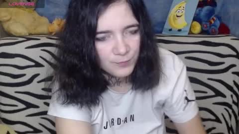 Snapshot of yours_good_mood chatting on December 2024 01:15:02 AM Im - DANI .insta - hardblade1 online show from December 2024 01:15:02 AM