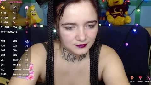 Snapshot of yours_good_mood chatting on January 2025 01:28:02 AM Im - DANI .insta - hardblade1 online show from January 2025 01:28:02 AM