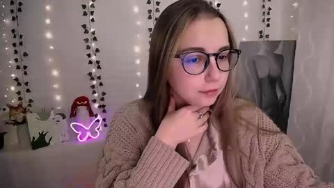 Happy online show from October 2025 05:49:02 AM