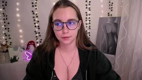 Happy online show from October 2025 07:31:02 AM