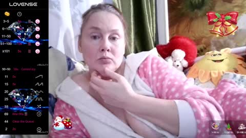 Snapshot of yoursexkroshka chatting on December 2024 12:12:02 PM kroshka online show from December 2024 12:12:02 PM