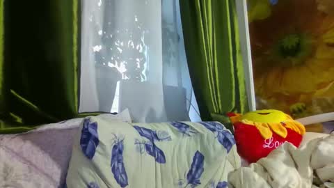 Snapshot of yoursexkroshka chatting on September 2025 04:06:01 PM kroshka online show from September 2025 04:06:01 PM