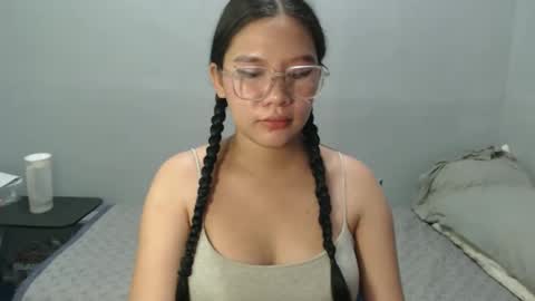 yoursexy_reb online show from January 2026 02:11:01 PM