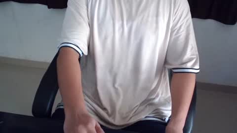 yoursjohnnysins online show from August 2026 06:34:02 AM